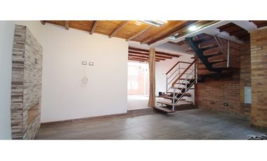 ARRIENDO CASA URBANA COTA $2.600.000