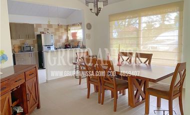 Se Vende Hermosa Casa en Altos del Maria COD.4659407