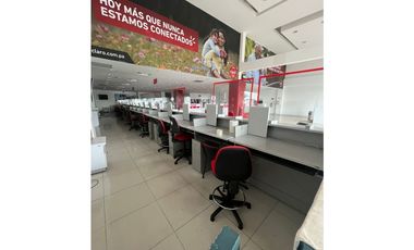 LOCAL COMERCIAL / LOS PUEBLOS / JUAN DIAZ / 750m2 / 2 NIVELES YG