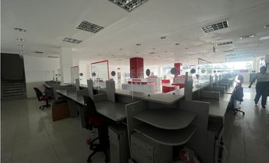 LOCAL COMERCIAL / LOS PUEBLOS / JUAN DIAZ / 750m2 / 2 NIVELES YG