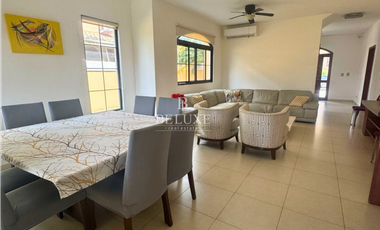 VENTA DE CASA  EN EL DORAL - COSTA SUR (16)