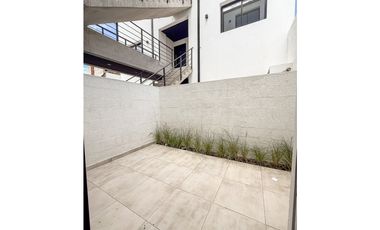 PH 2 AMBIENTES A ESTRENAR. SAN JOSE.