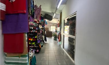 GRAN LOCAL COMERCIAL. ESQUINA ESTRATÉGICA OSTENDE