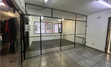 GRAN LOCAL COMERCIAL. ESQUINA ESTRATÉGICA OSTENDE