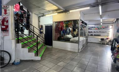 GRAN LOCAL COMERCIAL. ESQUINA ESTRATÉGICA OSTENDE