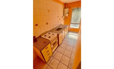 Venta depto 2 amb al contrafrente paso del rey centro