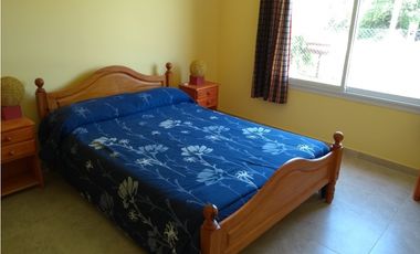 VENTA DE CASA DE TRES AMBIENTES EN MAR CHIQUITA