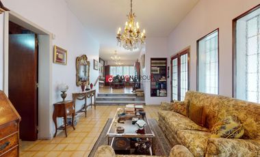 Casa en venta de 3 dormitorios en Diagonal 76 e/ 18 y Plaza Azcuenaga La Plata