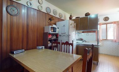 Casa en venta de 3 dormitorios en Diagonal 76 e/ 18 y Plaza Azcuenaga La Plata