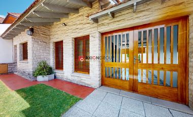 Casa en venta de 3 dormitorios en Diagonal 76 e/ 18 y Plaza Azcuenaga La Plata