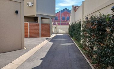 Casa en alquiler en Hurlingham