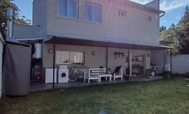 Casa en alquiler en Hurlingham