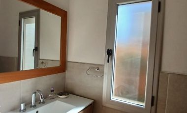 Casa en alquiler en Hurlingham