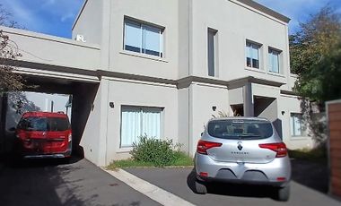 Casa en alquiler en Hurlingham