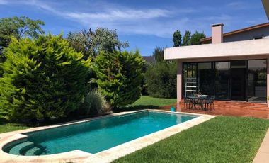 Casa en venta en Barrio El Aleman