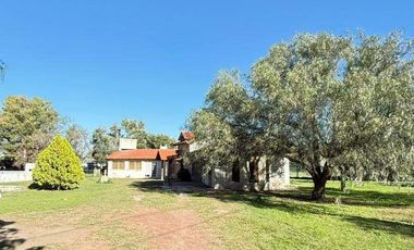 Casa quinta en venta de 2900m2 ubicado en Los Chañares
