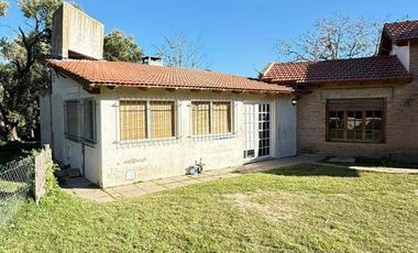 Casa quinta en venta de 2900m2 ubicado en Los Chañares