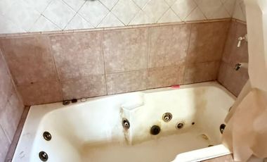 Casa quinta en venta de 2900m2 ubicado en Los Chañares