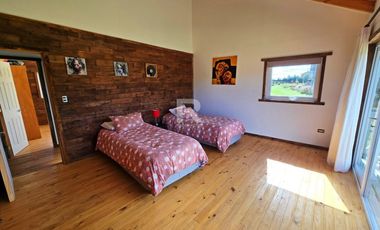 CASA EN LÍNEA NUEVA