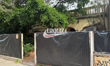 Casa en venta c/ cochera en Ramos Mejía