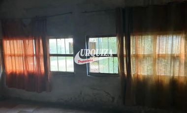 Casa en venta c/ cochera en Ramos Mejía