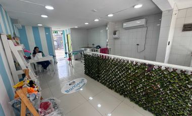 Local comercial en arriendo en LO BARNECHEA