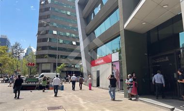 Oficina en Arriendo en Av Nueva Providencia / Marchant Pereira