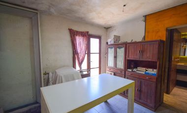 Venta PH 4 ambientes con cochera, Barrio El Gaucho
