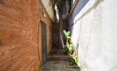 Venta PH 4 ambientes con cochera, Barrio El Gaucho