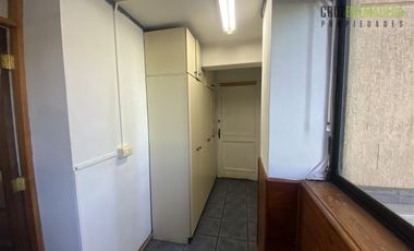 Oficina en Venta en Edificio Baquedano