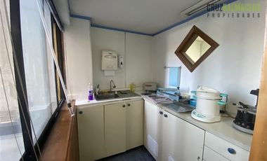 Oficina en Venta en Edificio Baquedano