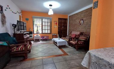 Venta Triplex 4 AMBIENTES Ciudad jardín   estudio   playroom OPORTUNIDAD