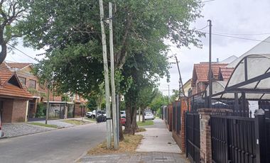 Venta Triplex 4 AMBIENTES Ciudad jardín   estudio   playroom OPORTUNIDAD