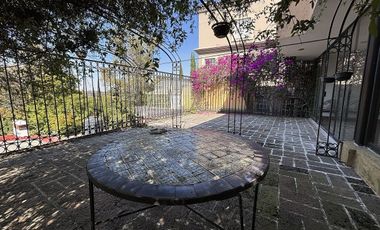 Casa En Venta en Lomas de Bezares