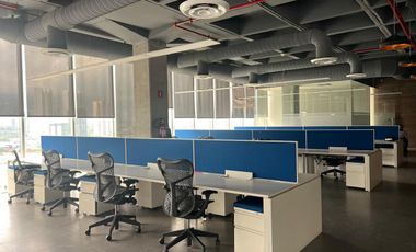Oficina amueblada en renta de 651m2 en edificio zona Valle Oriente San Pedro