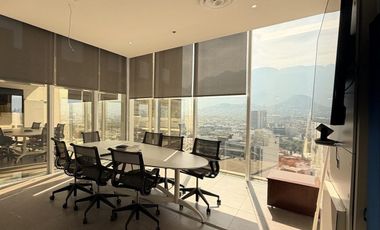 Oficina amueblada en renta de 651m2 en edificio zona Valle Oriente San Pedro