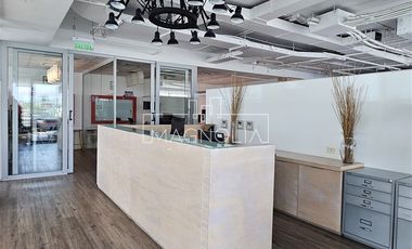 Oficina en Arriendo en A pasos del metro El Golf