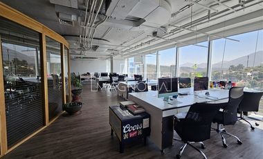 Oficina en Arriendo en A pasos del metro El Golf