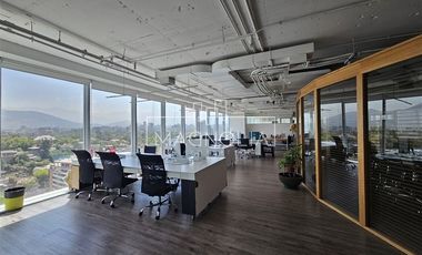 Oficina en Arriendo en A pasos del metro El Golf