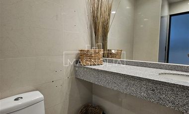 Oficina en Arriendo en A pasos del metro El Golf