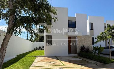 Casa de 3 recamaras en privada en Conkal