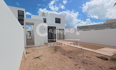 Casa de 2 pisos y 2 recamaras en privada residencial en Conkal, Yucatan. Preventa septiembre 2027