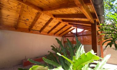 CASA CON TERRENO AMPLIO EN BUIN