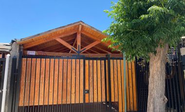 CASA CON TERRENO AMPLIO EN BUIN