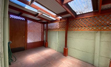 CASA CON TERRENO AMPLIO EN BUIN