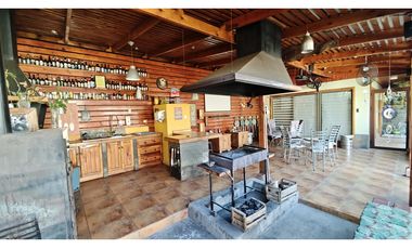 Venta Casa 5D Quincho Piscina Estacionamiento en San Esteban