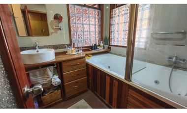 Venta Casa 5D Quincho Piscina Estacionamiento en San Esteban