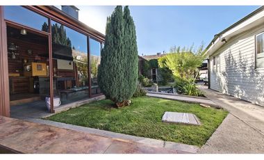 Venta Casa 5D Quincho Piscina Estacionamiento en San Esteban