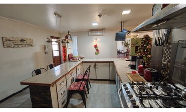 Venta Casa 5D Quincho Piscina Estacionamiento en San Esteban