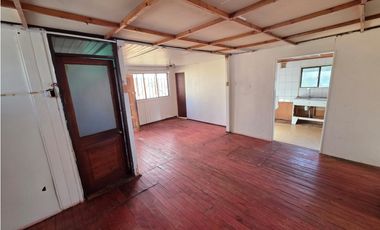 VALPARASO - DOS CASAS EN RODELILLO - 6D 2B 1E